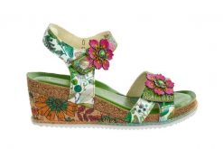 Sandały Laura Vita Bonito 13 Vert 202048, Zielony, Skóra naturalna - 39. Zielone sandały Laura Vita, z aplikacjami, z materiału, eleganckie, bez obcasa, na koturnie, bez zapięcia. W wyprzedaży za 224.10 zł.