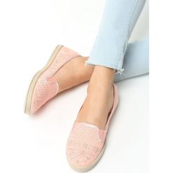 Pomarańczowe Espadryle City Life. Brązowe espadryle Born2be, bez wzorów, z koronki, bez obcasa, na płaskiej podeszwie, bez zapięcia. Za 19.99 zł.