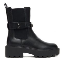 Sztyblety Nine West. Czarne botki Nine West, bez wzorów, bez obcasa, na płaskiej podeszwie, bez zapięcia. Za 279.99 zł.