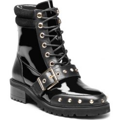 Botki STEVE MADDEN - Ingy Ankleboot SM11000070-03009-001 Black. Czarne botki Steve Madden, bez wzorów, z materiału, bez obcasa, na obcasie, bez zapięcia. W wyprzedaży za 449.00 zł.