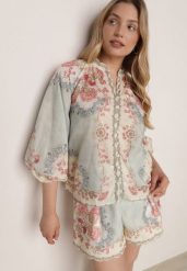 Zielona Koszula w Kwiaty ze Stójką Feliana. Zielone koszule Born2be, l, bez wzorów, z jeansu, biznesowe, bez kołnierzyka, bez ramiączek. Za 159.99 zł.