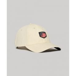 Damska czapka z daszkiem Superdry. Białe czapki Superdry, bez wzorów. Za 129.40 zł.