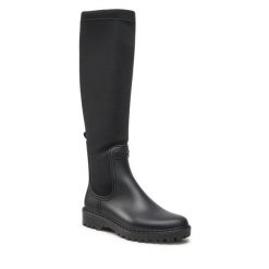 Kozaki Toni Pons. Czarne kozaki Toni Pons, bez obcasa, na płaskiej podeszwie, bez zapięcia. Za 529.99 zł.