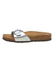 Birkenstock Klapki "Madrid" w kolorze srebrnym rozmiar: 35. Szare klapki Birkenstock, bez wzorów, z otwartym noskiem, bez obcasa. Za 191.88 zł.