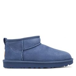 Śniegowce Ugg. Niebieskie trapery i śniegowce UGG. Za 749.99 zł.