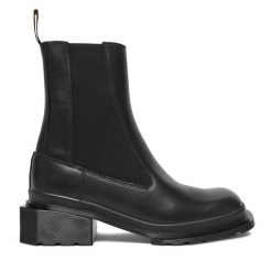 Sztyblety Dr. Martens. Czarne botki Dr. Martens, bez wzorów, bez obcasa, na płaskiej podeszwie, bez zapięcia. Za 1,039.00 zł.