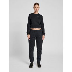 Damska krótka bluza Hummel LGC Shai. Niebieskie bluzy Hummel, m, bez wzorów, z bawełny, bez kaptura. Za 236.50 zł.