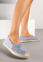 Niebieskie Ażurowe Espadryle Ozdobione Plecionym Sznurkiem Sdivaya. Niebieskie espadryle Born2be, w ażurowe wzory, z jeansu, bez obcasa, na płaskiej podeszwie, bez zapięcia. W wyprzedaży za 87.99 zł.