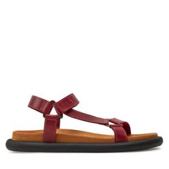 Sandały Fly London. Czerwone sandały Fly London, bez wzorów, bez obcasa, na płaskiej podeszwie, bez zapięcia. Za 589.99 zł.