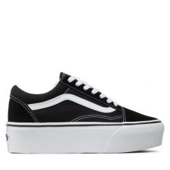 Tenisówki Vans. Czarne trampki Vans, bez wzorów, bez zapięcia. Za 319.99 zł.