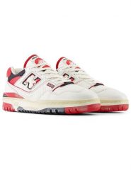 New Balance Skórzane sneakersy "550" w kolorze kremowo-czerwonym rozmiar: 44. Brązowe trampki New Balance, bez wzorów, bez zapięcia. Za 334.60 zł.