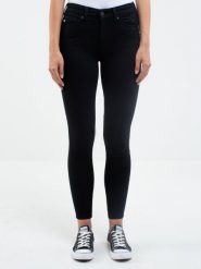 Jeansy damskie push up z wysokim stanem czarne Melinda High Waist 915. Czarne jeansy Big Star, l, bez wzorów, z podwyższonym stanem. Za 299.99 zł.