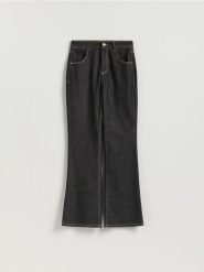 Jeansy flare - szary. Szare jeansy Reserved, bez wzorów. Za 129.99 zł.