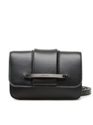 Calvin Klein Torebka Bar Hardware Crossbody K60K610732 Czarny. Czarne listonoszki Calvin Klein, bez wzorów, ze skóry, bez dodatków. Za 549.99 zł.