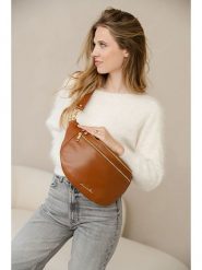 Anna Morellini Skórzana saszetka "Lorenza" w kolorze jasnobrązowym - 36 x 22 x 12 cm rozmiar: onesize. Brązowe torby na ramię Anna Morellini, bez wzorów, z materiału, sportowe, przez ramię, bez dodatków. Za 260.99 zł.