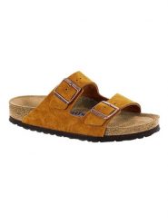 Birkenstock Skórzane klapki "Arizona" w kolorze jasnobrązowym rozmiar: 42. Brązowe klapki Birkenstock, bez wzorów, z otwartym noskiem, bez obcasa. Za 465.55 zł.