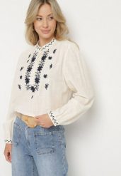 Beżowa Koszula z Bawełny ze Stójką i Guzikami Zdobiona Haftem Gonithiel. Brązowe koszule Born2be, l, z aplikacjami, z bawełny, eleganckie, bez kołnierzyka, bez ramiączek. Za 99.99 zł.