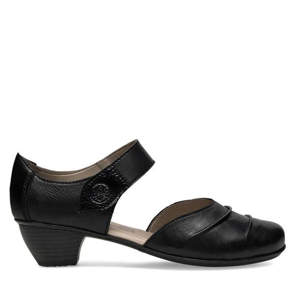 Półbuty Rieker. Czarne czółenka Rieker, bez wzorów, bez obcasa, na obcasie, bez zapięcia. Za 299.99 zł.