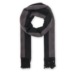 Szalik Guess. Czarne szaliki Guess, z aplikacjami. Za 239.99 zł.