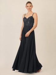 APART Sukienka w kolorze czarnym rozmiar: 42. Czarne sukienki Apart, bez wzorów, bez kołnierzyka, bez ramiączek, maxi. Za 434.99 zł.