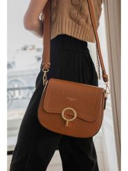 Victor & Hugo Paris Skórzana torebka "Silvia" w kolorze jasnobrązowym - 23 x 18 x 7 cm rozmiar: onesize. Brązowe torby na ramię Victor & Hugo Paris, bez wzorów, z materiału, na ramię, bez dodatków. Za 304.99 zł.