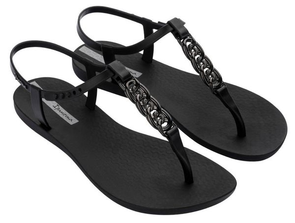 Sandały damskie Ipanema Class Chain. Czarne sandały Ipanema, bez wzorów, z gumy, klasyczne, bez obcasa, bez zapięcia. Za 99.00 zł.