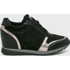 XTI - Buty. Czarne obuwie sportowe Xti, z materiału, bez zapięcia. W wyprzedaży za 119.90 zł.