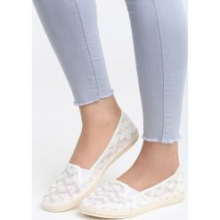 Białe Espadryle No Secrets. Białe espadryle Born2be, bez wzorów, bez zapięcia. Za 29.99 zł.