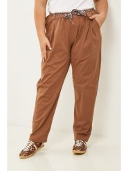 Curvy Lady Spodnie w kolorze jasnobrązowym rozmiar: 40/42. Brązowe spodnie materiałowe Curvy Lady, na co dzień, bez wzorów, z bawełny, z standardowym stanem. Za 143.99 zł.