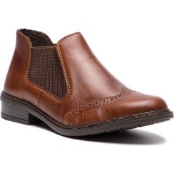 Sztyblety RIEKER - 52093-22 Braun. Brązowe botki Rieker, bez wzorów, z futra, bez obcasa, na obcasie, bez zapięcia. W wyprzedaży za 199.00 zł.