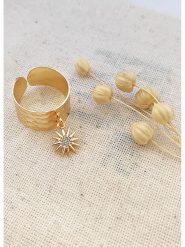 Atelier MIU Pozłacany pierścionek z cyrkonią rozmiar: onesize. Żółte pierścionki Atelier MIU, z cyrkonią, pozłacane. Za 48.95 zł.