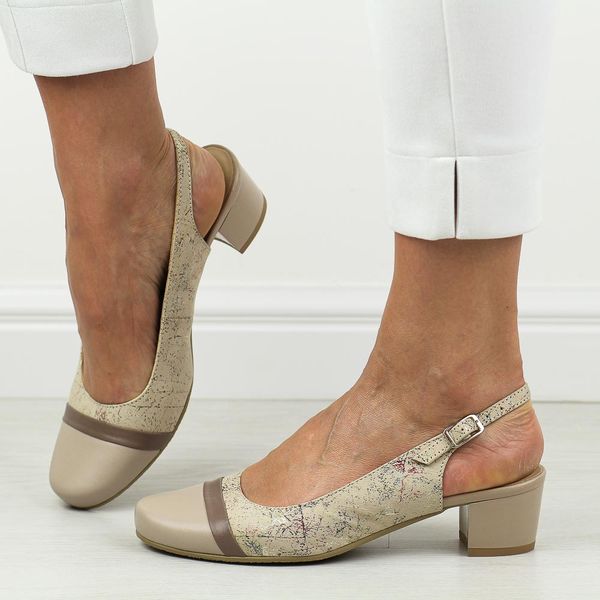 Beżowe skórzane Polskie czółenka damskie na obcasie bez pięty Gregors 1052. Brązowe czółenka GREGORS, bez wzorów, ze skóry, bez obcasa, na obcasie, bez zapięcia. Za 339.00 zł.