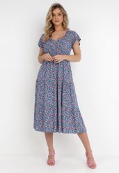 Niebieska Sukienka Helledeia. Niebieskie sukienki Born2be, na lato, s, z aplikacjami, bez kołnierzyka, bez ramiączek, midi. Za 64.99 zł.