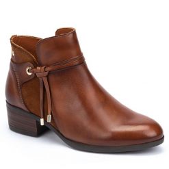 Botki Pikolinos. Brązowe botki Pikolinos, bez wzorów, bez obcasa, na słupku, bez zapięcia. Za 659.99 zł.