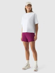 4F Spodenki dresowe damskie - fioletowe S. Fioletowe szorty 4f, bez wzorów, z bawełny, sportowe. W wyprzedaży za 39.99 zł.