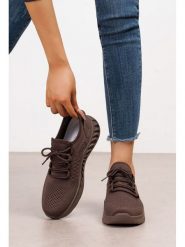 C'M Sneakersy w kolorze fioletowo-brązowym rozmiar: 40. Brązowe trampki C'M, bez wzorów, bez zapięcia. Za 86.95 zł.