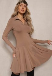 Ciemnobeżowa Sukienka z Wiskozą o Rozkloszowanym Kroju z Kołnierzykiem Ettoria. Brązowe sukienki Renee, l, bez wzorów, z wiskozy, eleganckie, bez kołnierzyka, bez ramiączek, mini, rozkloszowane. Za 89.99 zł.