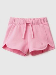Benetton Szorty w kolorze jasnoróżowym rozmiar: 90. Różowe szorty Benetton, bez wzorów, z bawełny. Za 33.45 zł.