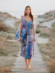 Isla Bonita by SIGRIS Sukienka w kolorze niebiesko-fioletowym rozmiar: XL. Niebieskie sukienki Isla Bonita by SIGRIS, na co dzień, xl, bez wzorów, z bawełny, bez kołnierzyka, bez ramiączek, maxi, proste. Za 109.78 zł.