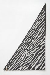 Szal damski ze wzorem LIU JO. Szaliki Liu Jo, bez wzorów. Za 359.00 zł.