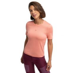 Damska koszulka trekkingowa z krótkim rękawem Siroko Clarity Pink. Czerwone bluzki SIROKO, bez wzorów, z materiału, sportowe, bez kołnierzyka, bez ramiączek. W wyprzedaży za 84.00 zł.
