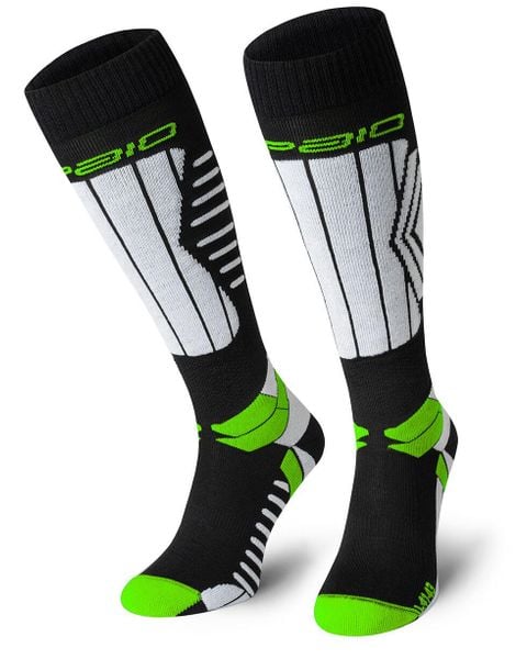 Skarpety narciarskie Spaio Play Unisex. Białe skarpety Spaio, bez wzorów, z elastanu. Za 69.90 zł.