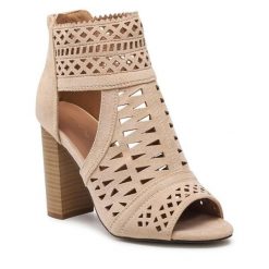 Sandały DeeZee. Brązowe sandały DeeZee, bez wzorów, bez obcasa, na słupku, bez zapięcia. Za 159.99 zł.