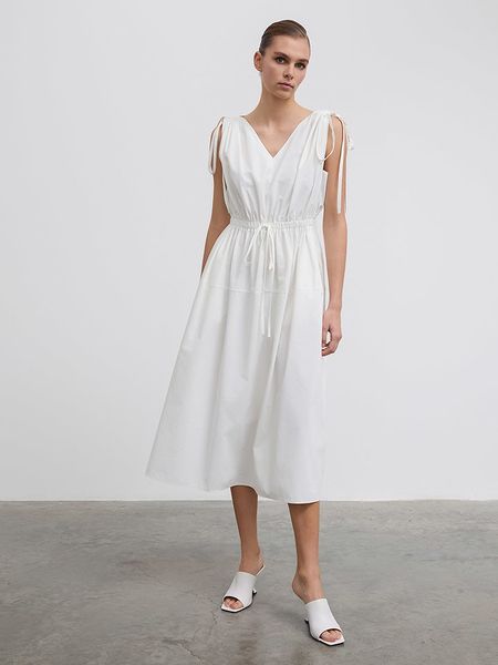 BGN Sukienka w kolorze białym rozmiar: 34. Białe sukienki BGN, na imprezę, bez wzorów, bez kołnierzyka, bez ramiączek, maxi. Za 95.69 zł.