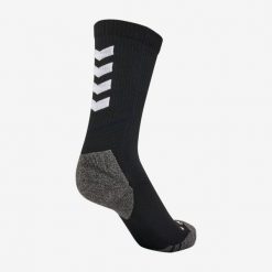 Skarpety sportowe do piłki ręcznej Hummel Pro Train Low. Czarne skarpety Hummel, bez wzorów, z tkaniny. Za 44.99 zł.