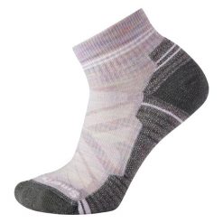 Smartwool - Damskie skarpety trekkingowe Ankle Light Cushion na szlak. Fioletowe skarpety Smartwool, bez wzorów, z materiału. Za 159.00 zł.