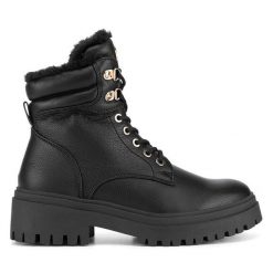 Botki MEXX. Czarne botki Mexx, bez wzorów, bez obcasa, na płaskiej podeszwie, bez zapięcia. Za 349.99 zł.