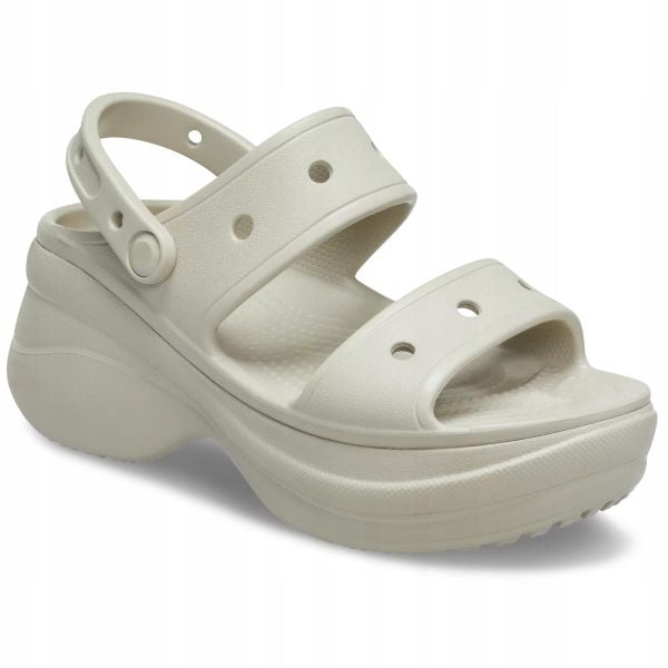 Sandały dla Kobiet Crocs Bae Sandal. Brązowe sandały Crocs, bez wzorów, z materiału, eleganckie, bez obcasa, na platformie, bez zapięcia. Za 239.99 zł.