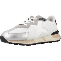 Buty MUNICH SOKU 16 Biały. Białe trekkingi munich, ze skóry, trekkingowe. Za 365.99 zł.