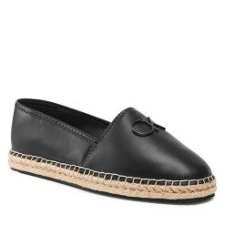 Espadryle Calvin Klein. Czarne espadryle Calvin Klein, bez wzorów, bez obcasa, bez zapięcia. Za 299.99 zł.